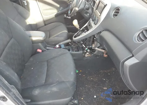 2010 Toyota Matrix из США, поврежденный, VIN 2T1KU4EE2AC268936